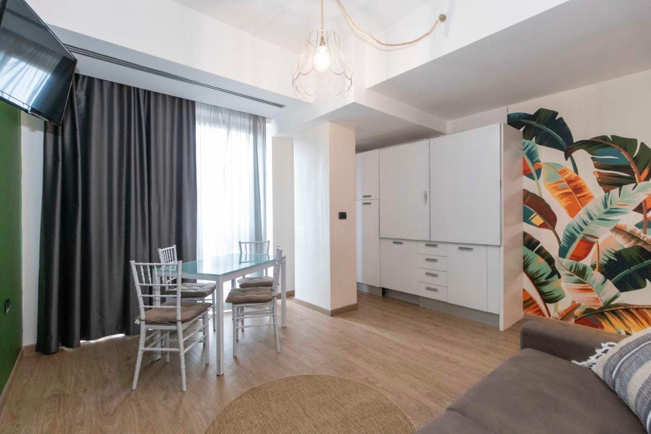 Enjoy Room- Appartamento Con Parcheggio Gratuito E Colazione Deliziosa ! Turin Exterior photo